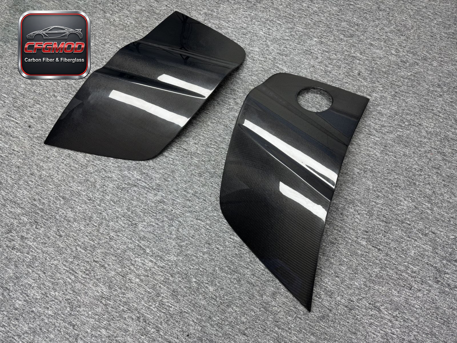 For Audi R8 2010-2015 Carbon Fiber Side Blade Door Panels Rear Side Panel Replacement — 5