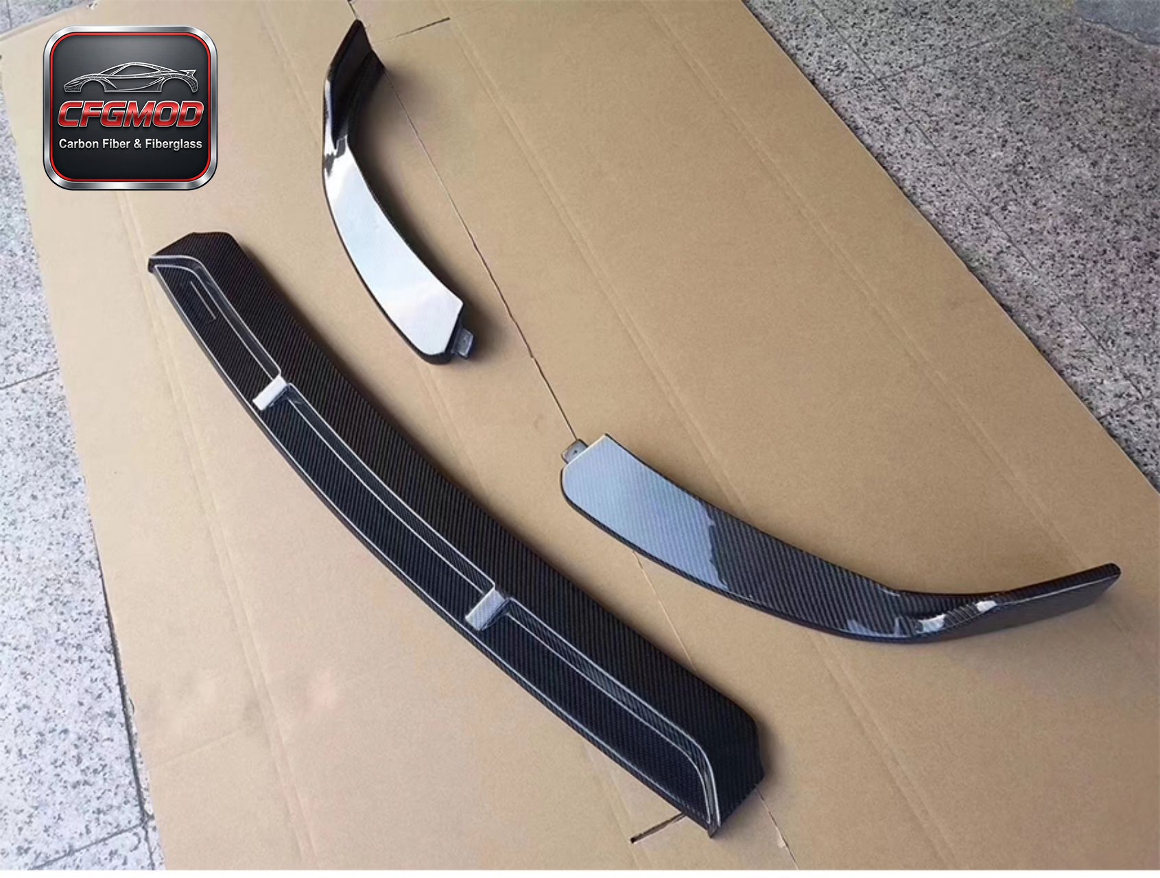B-Style Dry Carbon Fiber Front Chin Spoiler Splitter for Mercedes-Benz C-Class W205 — 6