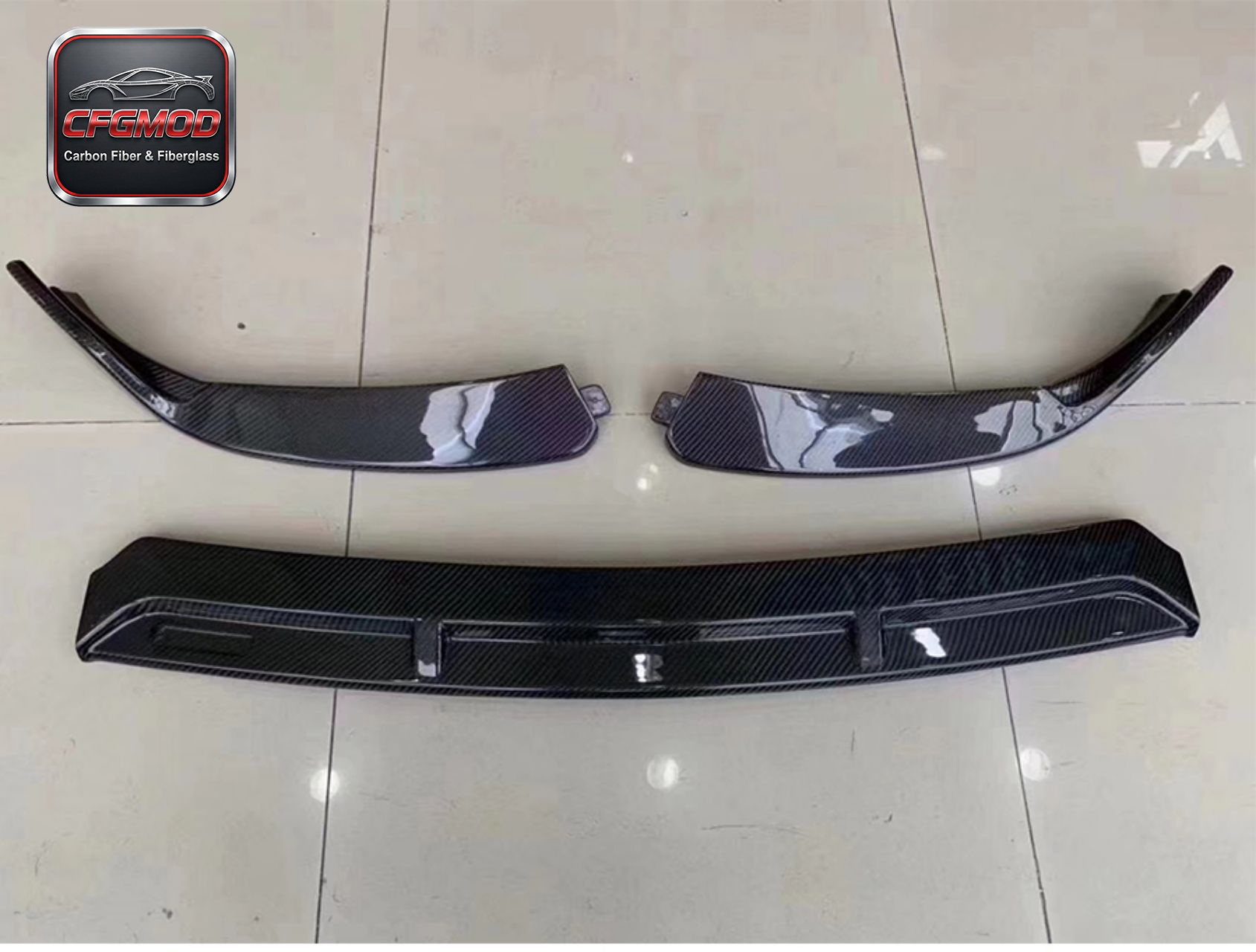 B-Style Dry Carbon Fiber Front Chin Spoiler Splitter for Mercedes-Benz C-Class W205 — 7