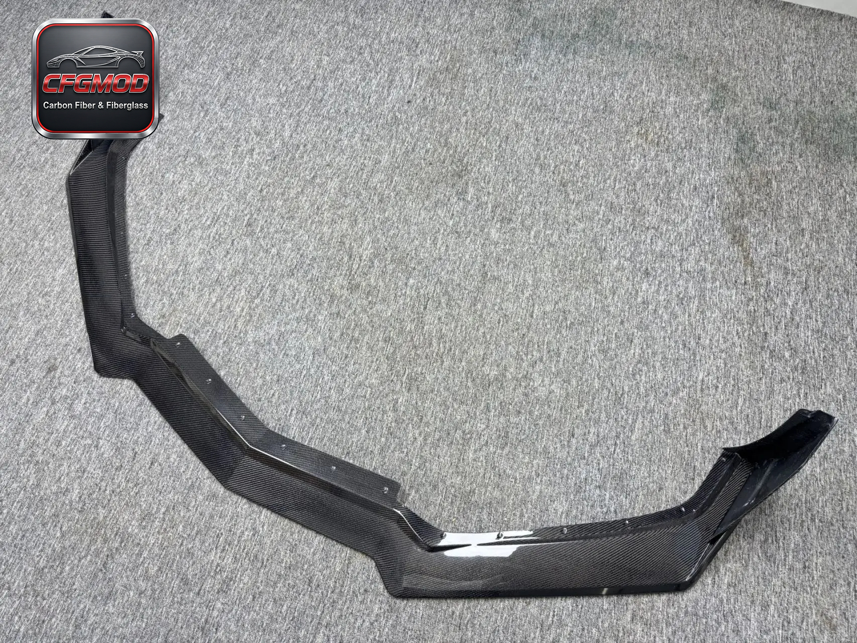 CS-Style Dry Carbon Front Bumper Blade for Chevy Corvette C8 2020-2024+ — 9