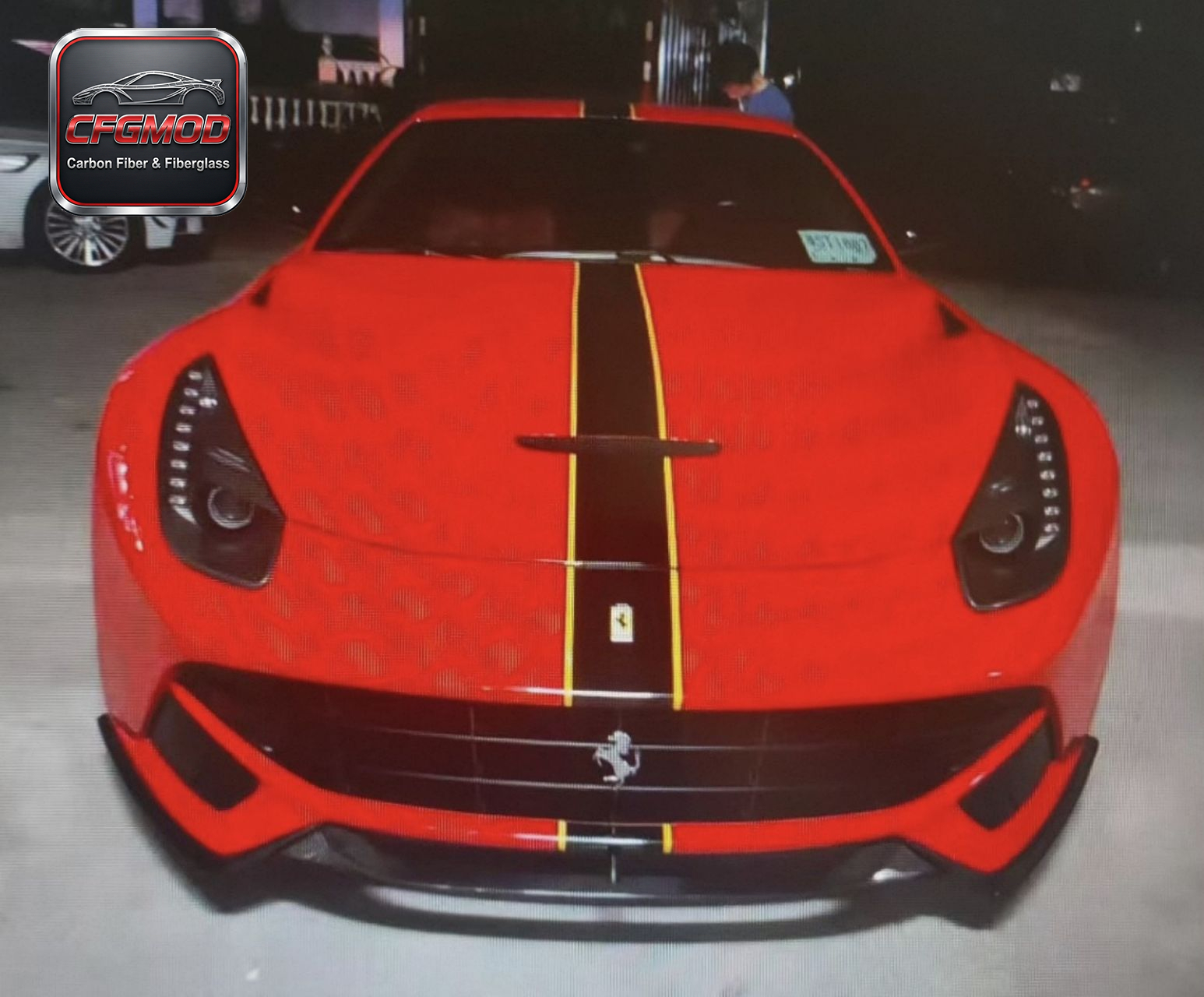 For Ferrari F12 Berlinetta 2012-2017 Carbon Fiber 3 Piece Front Lip Splitter Front Bumper Spoiler — 2
