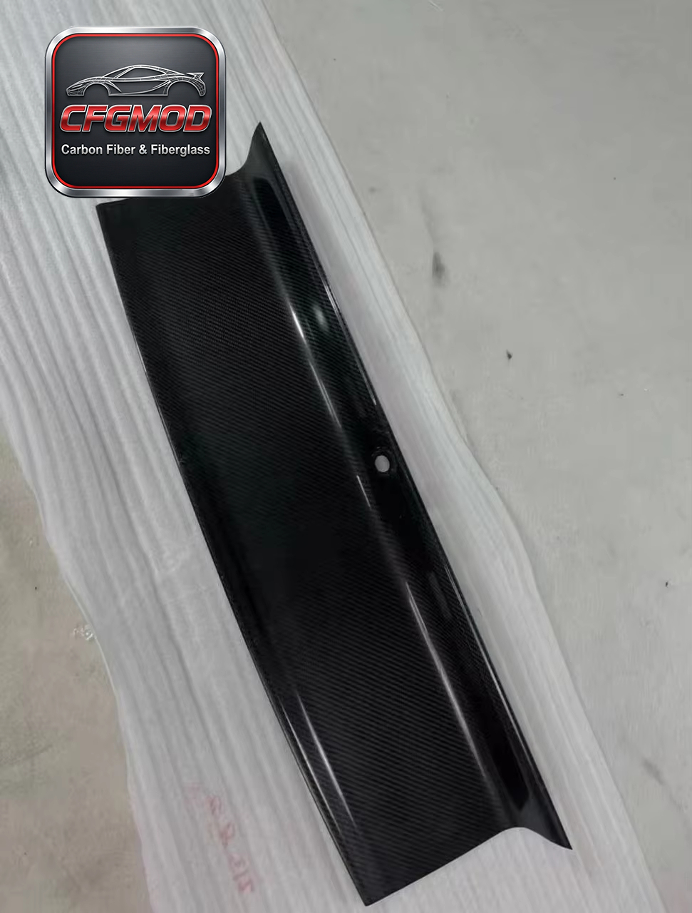 Carbon Fiber Rear Trunk Lid Cover Replacement for 2015-2023 Ford Mustang Tuning Parts — 4