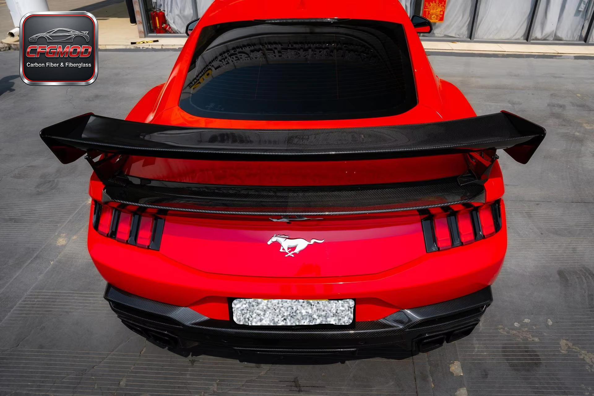 SC Style Dry Carbon Fiber Replacement Rear Diffuser with Exhaust Tips for 2024+ Ford Mustang S650 — 1