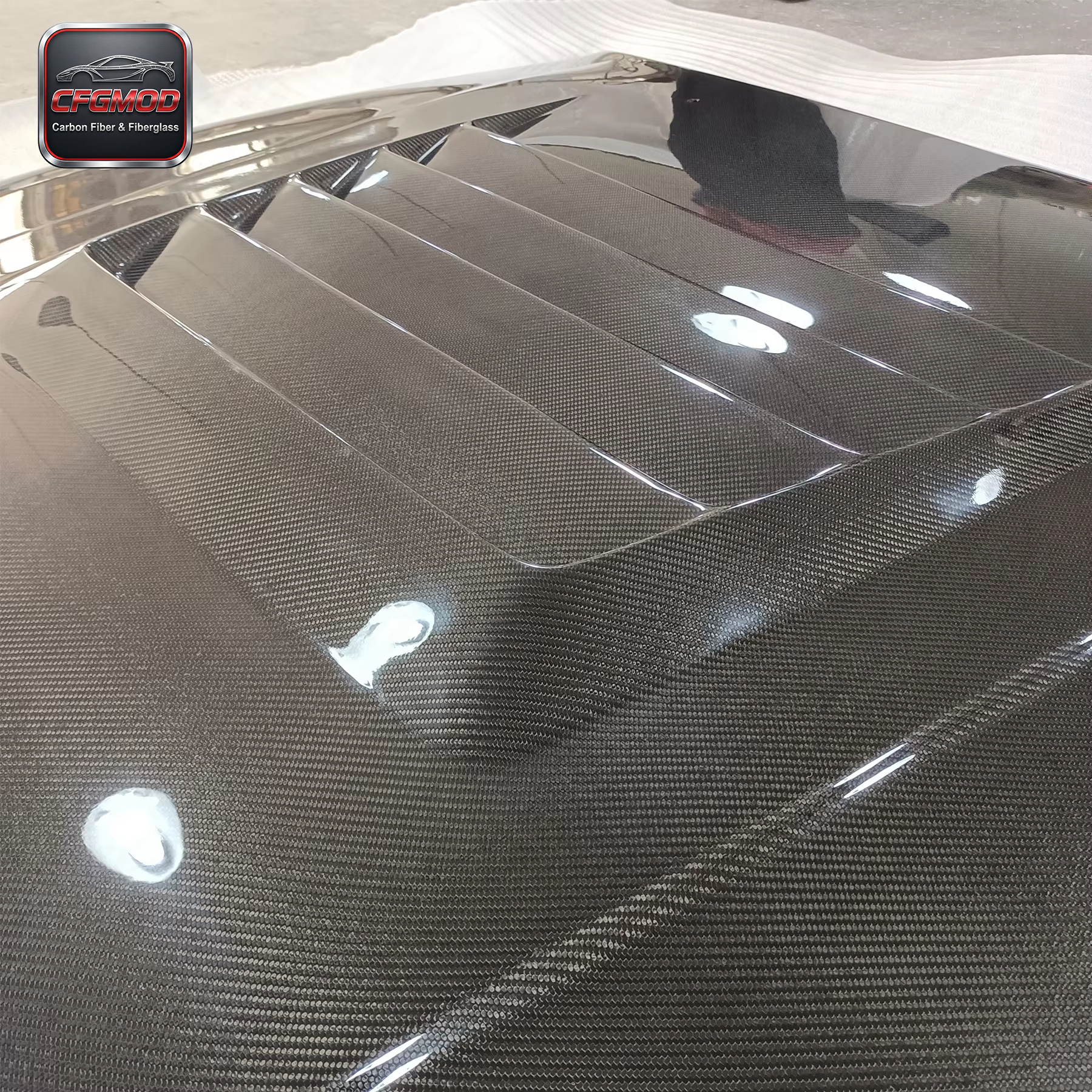 Carbon Fiber Engine Hood for Skyline R34 GTT — 4