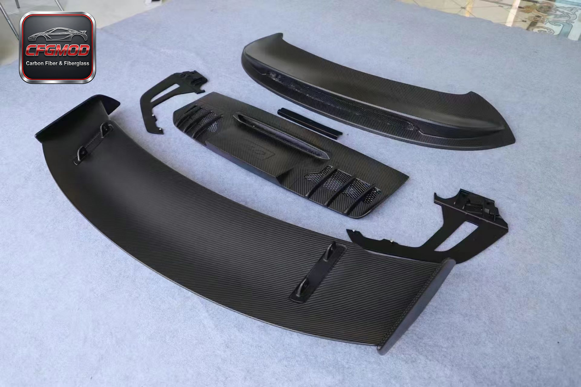 GT3 Style Dry Carbon Fiber Rear Wing Spoiler with Decklid for Porsche 911 992.1 Carrera Trunk Hood Tuning Parts — 9